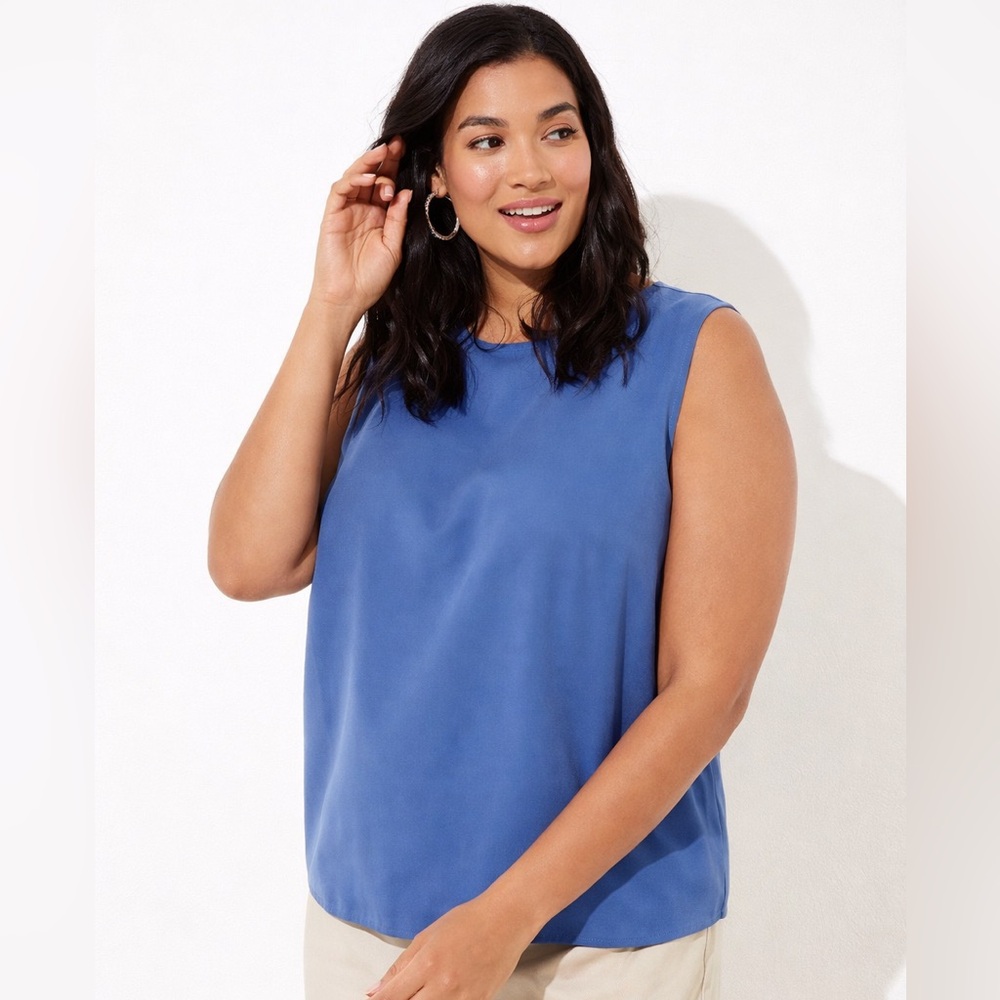 LOFT Plus Blue Sleeveless Shirred Back Lyocell‎ Top Size 26 Minimalist Casual